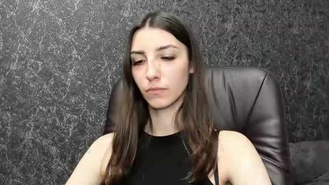 Mika and Miranda online show from September 23, 5:33 pm