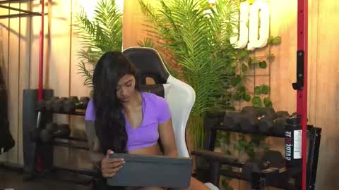 Kim online show from February 28, 1:21 pm