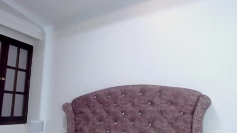 K I M online show from February 20, 11:53 am