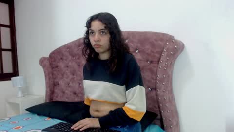 K I M online show from January 31, 11:56 am