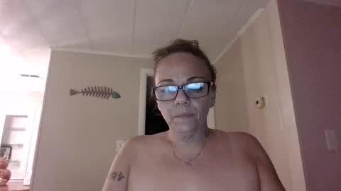 kimbercarter333 online show from October 12, 6:16 am