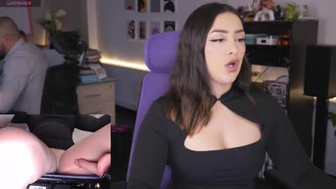 Kimberly 1200-1900 GMT-5 online show from April 7, 7:38 pm