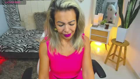 Kimberly  online show from April 8, 11:01 am