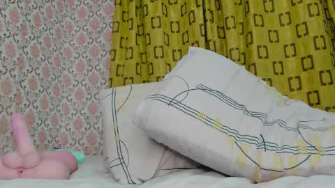 Kimberly online show from March 5, 1:01 am