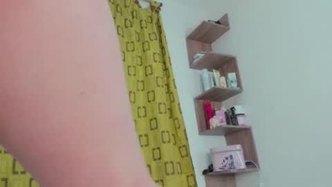 Kimberly online show from March 19, 12:15 am