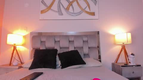 kimberly online show from October 2, 9:53 pm