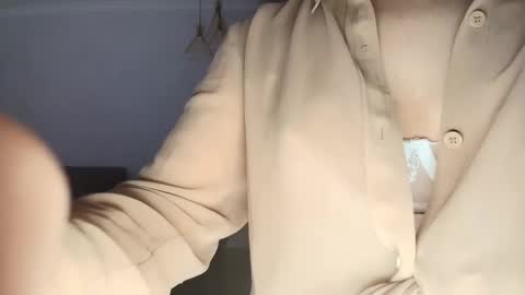 Kimiko online show from March 3, 11:38 am