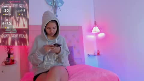 Jihyo online show from January 2, 9:28 pm