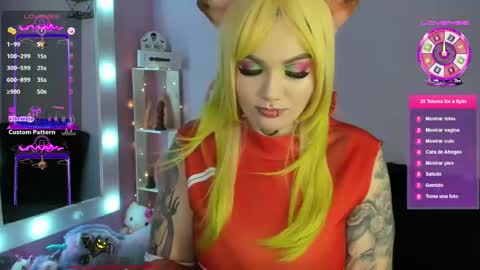 Kim  online show from January 20, 6:32 pm