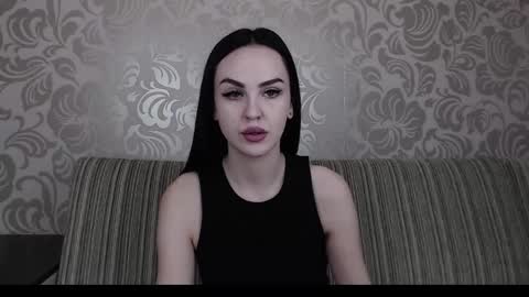 Your magical witch friend online show from December 4, 9:29 am