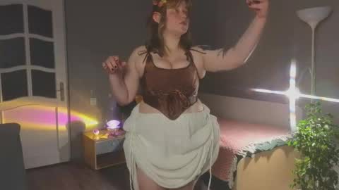 Snapshot of kira_citro chatting on October 29, 8:33 pm Kira  NEXT STREAM December 4 5pm CET  11am EST online show from October 29, 8:33 pm