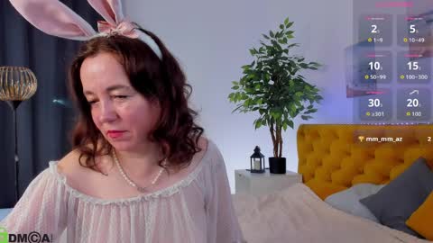 kiraadamss online show from April 5, 1:15 am