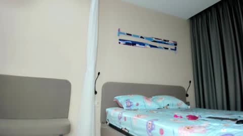 love you online show from December 22, 3:26 pm