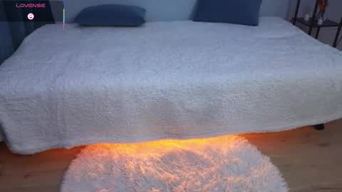 Kiara online show from March 1, 7:59 pm