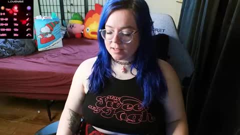 Snapshot of kiraspitqueen chatting on December 25, 10:05 pm KiraSpitQueen online show from December 25, 10:05 pm