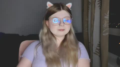 KiraYume online show from May 17, 9:03 pm