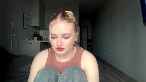 Kira online show from April 15, 10:05 am