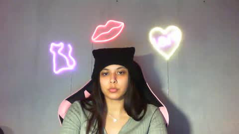 kiss_ameliaa online show from February 21, 5:53 pm