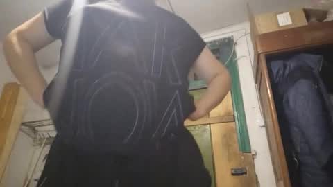 kissandvibe online show from September 12, 8:05 pm