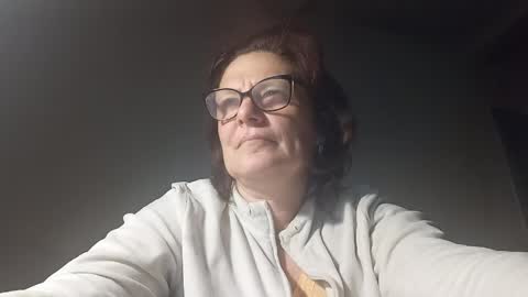 kissandvibe online show from April 27, 7:44 pm