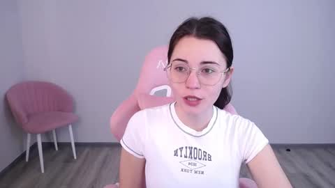 Vikki Rose online show from October 22, 5:23 am