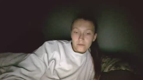 kiti_kitiss online show from September 18, 8:18 pm