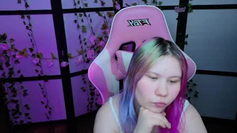 kitsune_little online show from June 4, 11:42 pm
