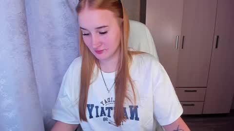 kitten_sun online show from January 20, 9:24 am