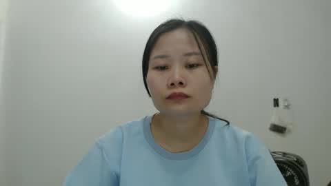 kitti_baby2x online show from March 24, 4:18 am