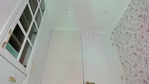 sophie online show from June 23, 5:55 pm