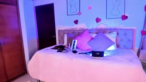 Kitty online show from February 21, 10:21 pm