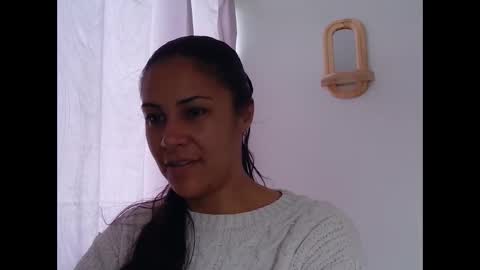 kittyholeshot87 online show from December 4, 4:19 pm