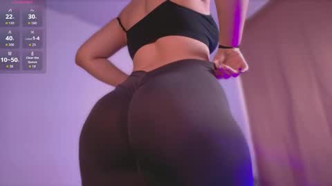 Sophie online show from April 11, 7:17 pm