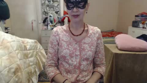 KiuminBerry online show from June 20, 4:43 pm