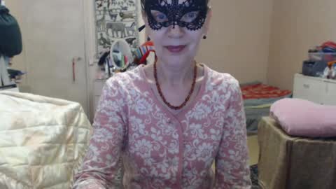KiuminBerry online show from July 4, 12:23 pm