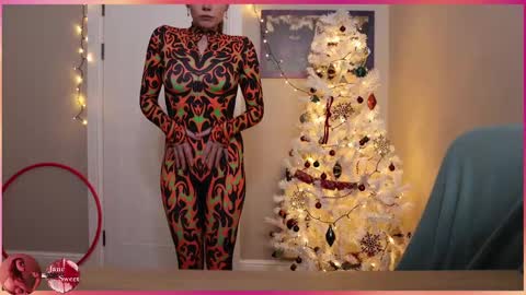 JaneSweet online show from December 3, 5:01 pm