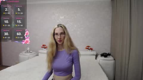 Klary online show from December 14, 6:52 am