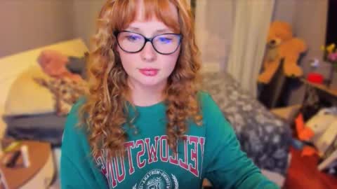 Snapshot of klementinagirl chatting on October 3, 8:58 pm Klementinafanslyklementina6661 online show from October 3, 8:58 pm