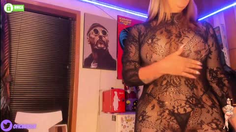 Snapshot of kloelamaravilla18 chatting on January 22, 2:37 am kloelamaravilla18 online show from January 22, 2:37 am