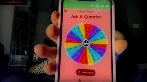 Lisa      online show from December 28, 7:11 pm