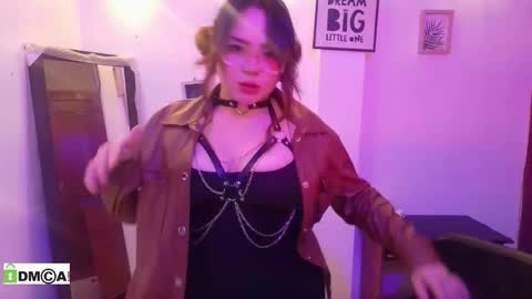 camila online show from February 18, 6:34 am