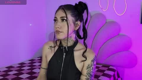 korolova online show from May 5, 5:49 pm