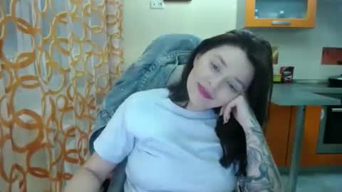 Kris online show from December 19, 9:51 pm