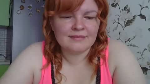 KrisryxONiks online show from June 12, 5:04 am