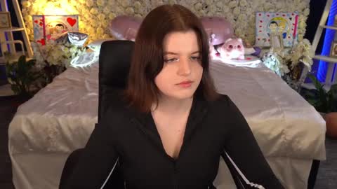 kristifoxy online show from April 5, 12:26 pm