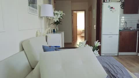 Kristi online show from April 12, 7:55 am