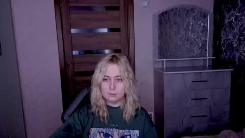 Kristy online show from March 15, 2:02 am