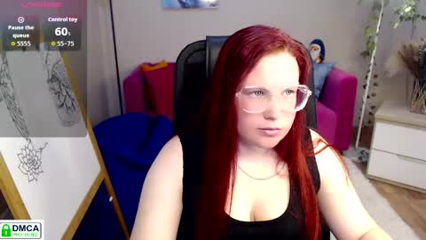 kuri_u online show from June 2, 10:38 am