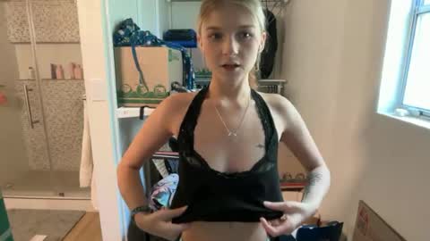 kyky online show from July 26, 6:26 pm