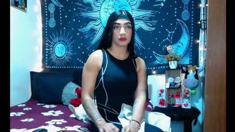 kylie online show from May 21, 11:35 pm